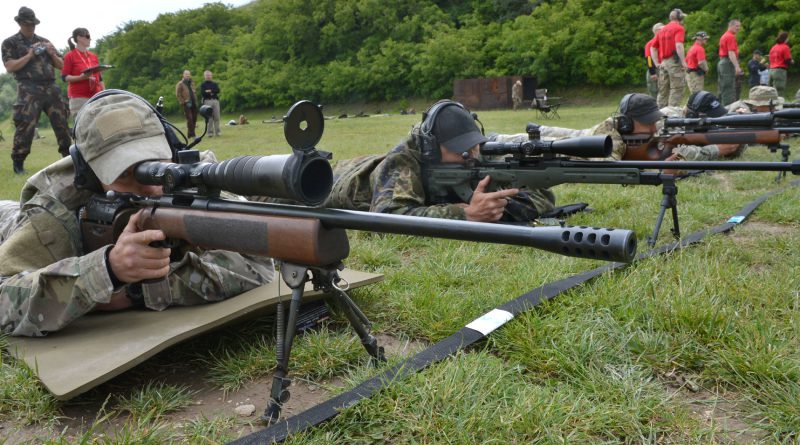 4030 Mesterlovo Vilagkupa Nagyteteny